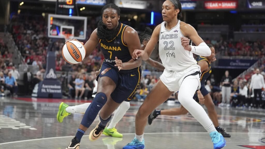 Aces star A'ja Wilson injures her right wrist vs. the Liberty and will get an MRI