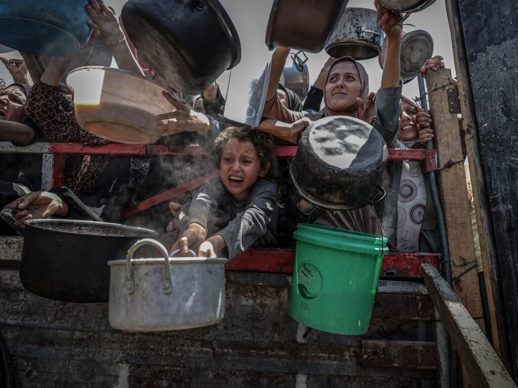 At least 15 starve to death in 24 hours in Gaza as Israel continues attacks