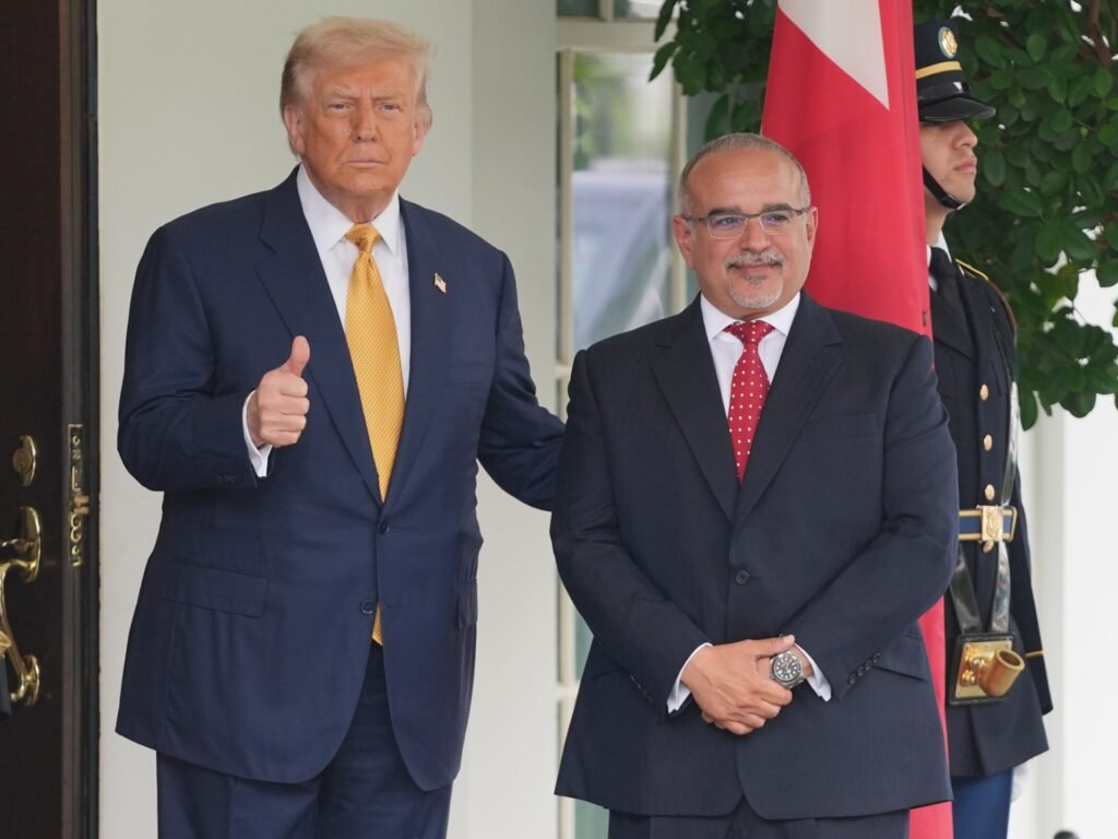 Bahrain to invest $17bn in US amid deals with Boeing, Oracle, Cisco