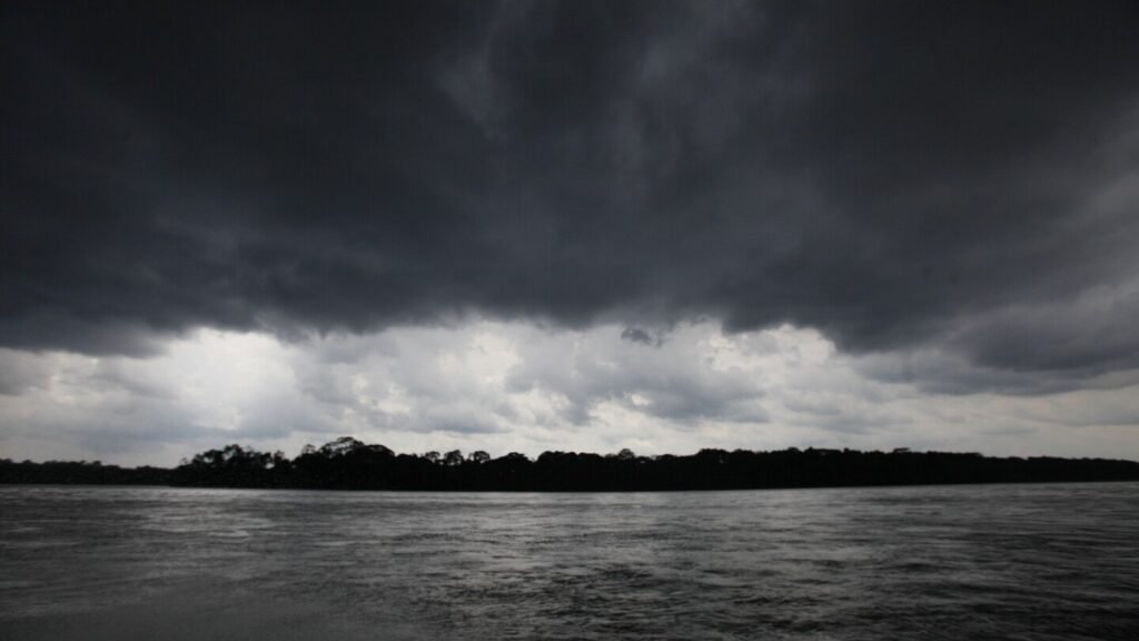 Ecuador approves controversial law on protected areas, sparking legal threats