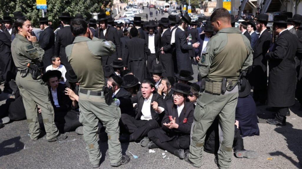 Israeli ultra-Orthodox party quits Netanyahu government over conscription