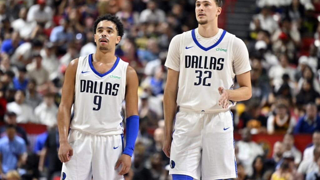Mavericks rookie Cooper Flagg draws reviews from pro debut, despite off night in win over Lakers