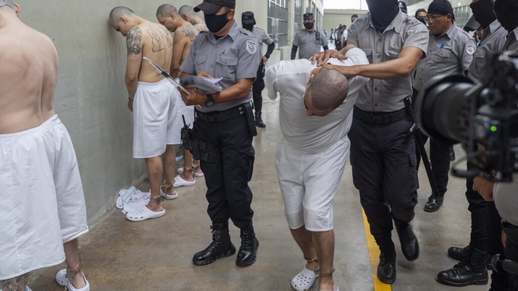 Migrants deported from US to Salvadoran prison remain under US control, Salvadoran officials tell UN