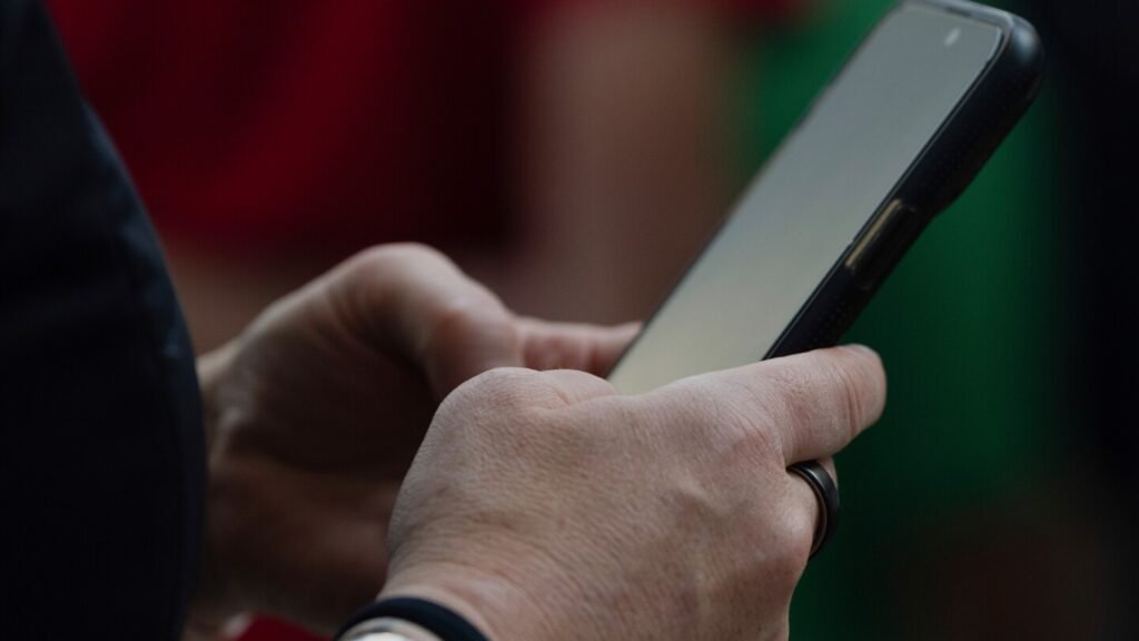 One Tech Tip: 'Click-to-cancel' is over, but there are other ways to unsubscribe