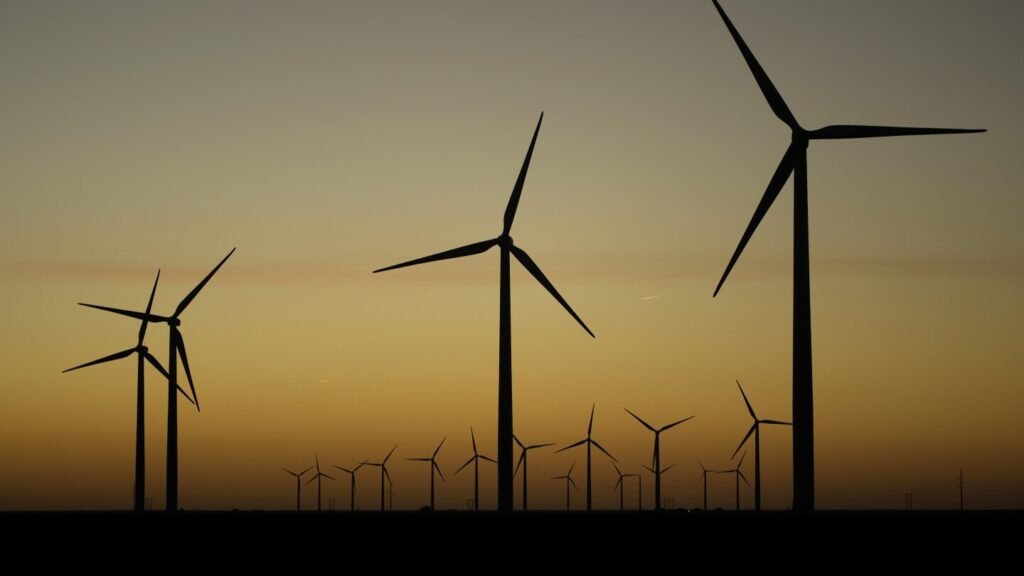 Senate GOP tax bill could crush wind and solar power, advocates say
