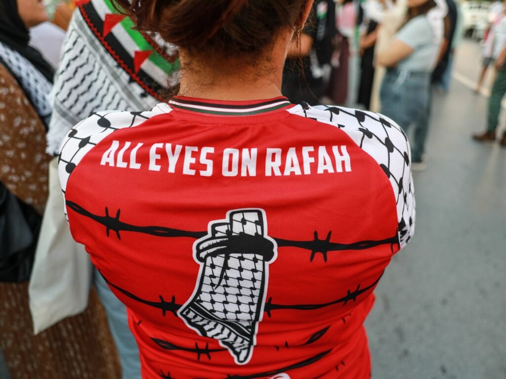 Starving Palestinians pepper-sprayed at GHF aid site in Gaza, video shows