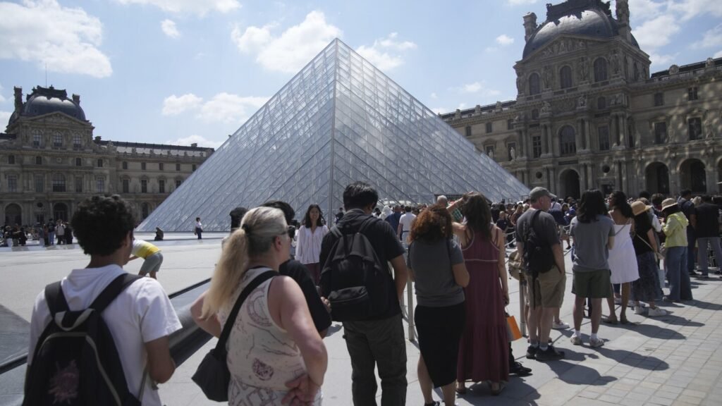 The world’s most-visited museum shuts down with staff sounding the alarm on mass tourism