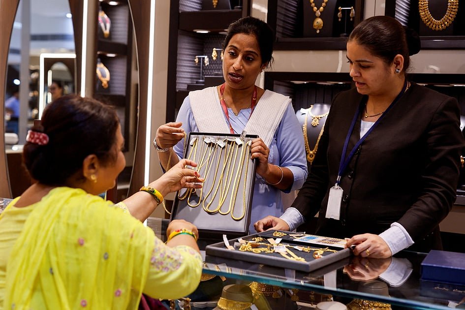 Global gold reserves: US dominates as India, UAE gain ground Global gold reserves: US dominates as India, UAE gain ground