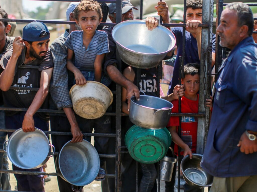 Israeli-induced starvation in Gaza kills 185 in August, 13 more in 24 hours