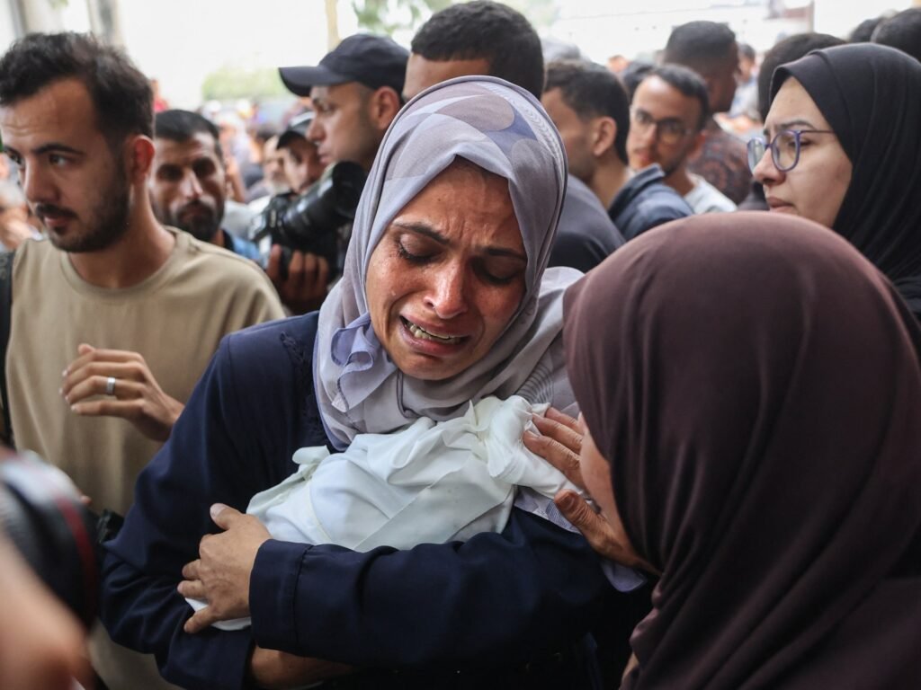 ‘City of fear’: Palestinians trapped as Israel intensifies Gaza City attack