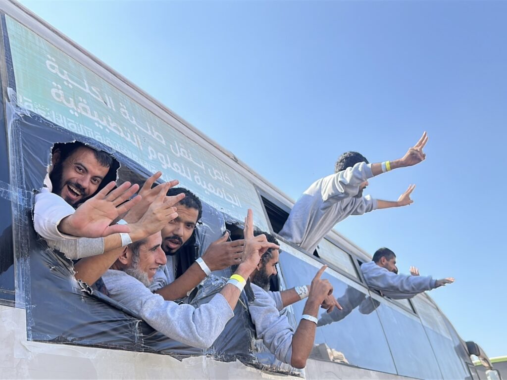 Who are the Palestinian captives Israel released?