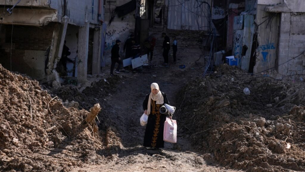 Israel’s emptying of West Bank refugee camps amounts to war crimes: HRW