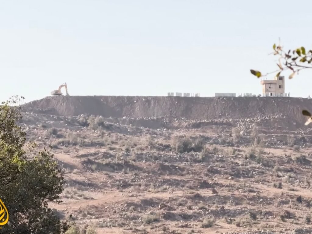 Israeli incursion over border kills 13 Syrians, wounds 6 Israelis: Reports