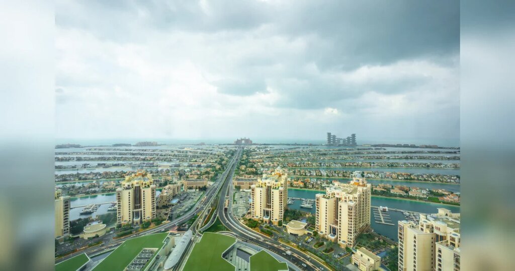 Dubai prime real estate: Ultra-luxury villas drive global elite investment wave