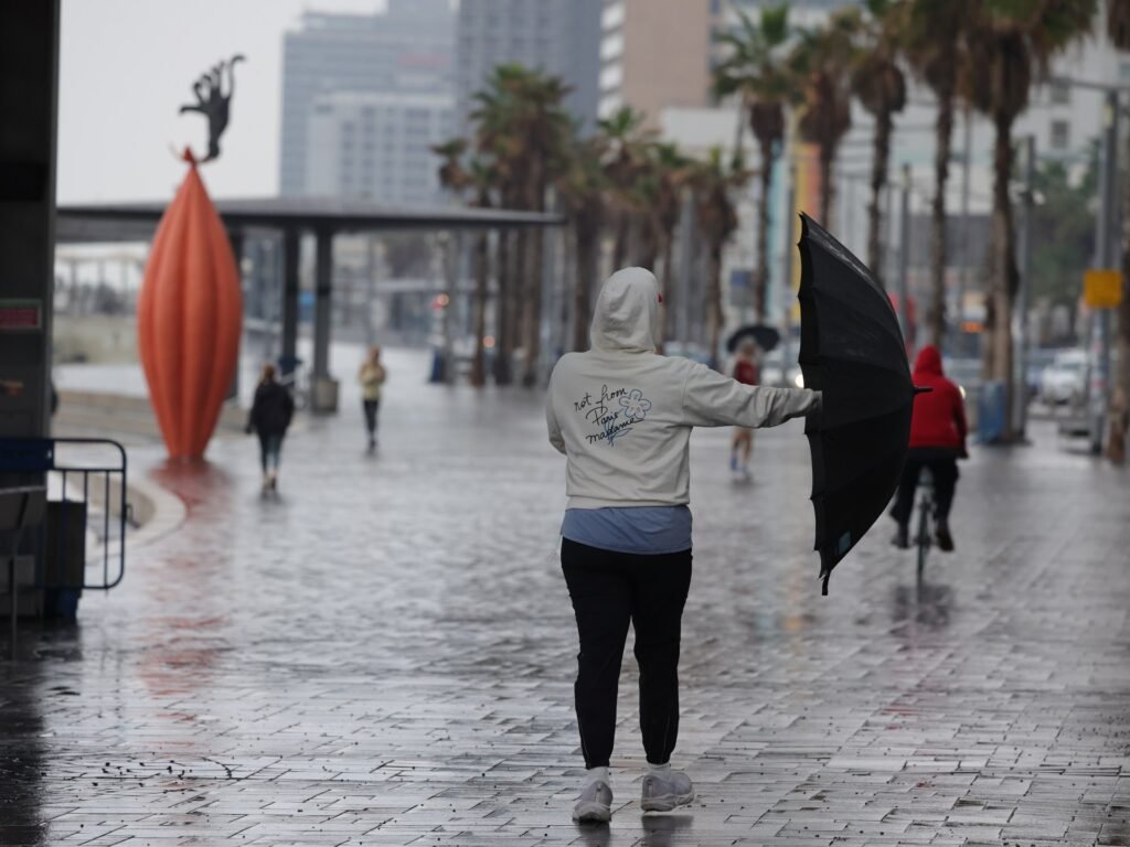 Israel prepares for Storm Byron, but not all citizens will get help