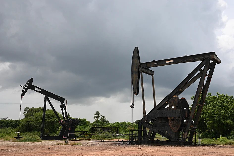 Why crude oil’s slide looks set to hit $50 this year Why crude oil’s slide looks set to hit $50 this year