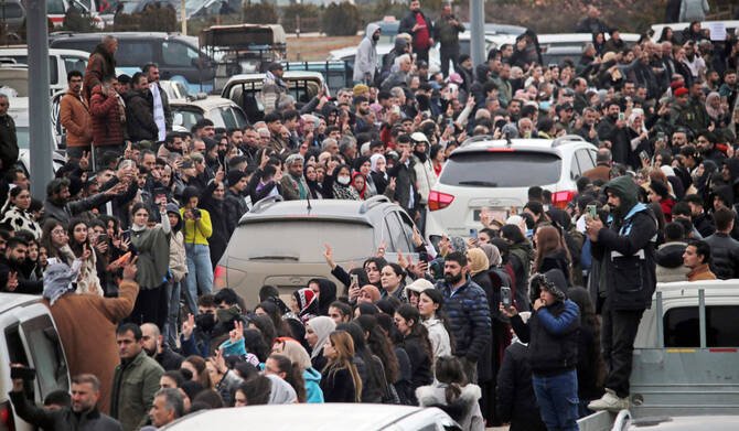 Aleppo Calm After Deadly Clashes; Ceasefire Allows Aid Into Shattered Neighborhoods