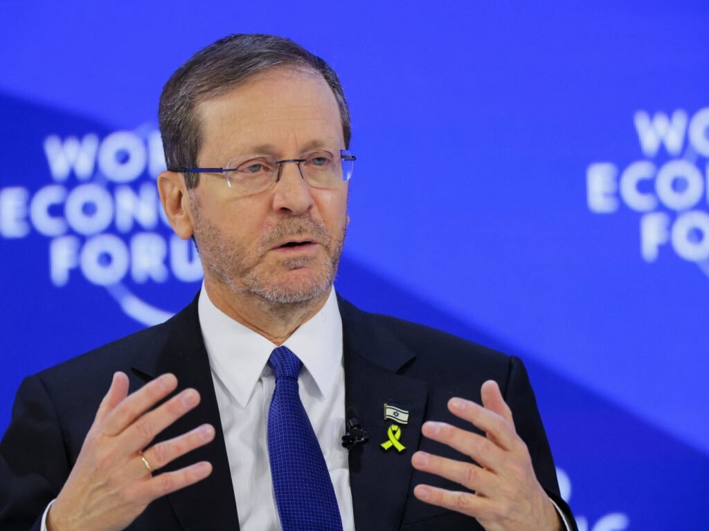 Australian, Palestinian lawyers seek police probe of Israeli president Australian, Palestinian lawyers seek police probe of Israeli president