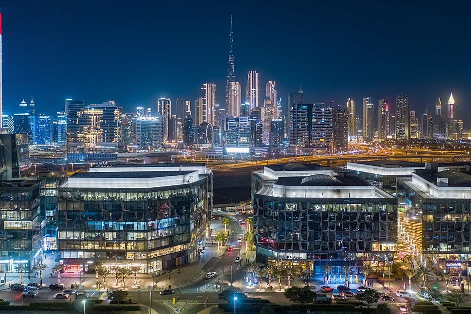 Dubai’s prime office crunch sparks surge in commercial property buying Dubai’s prime office crunch sparks surge in commercial property buying