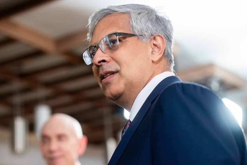 NIH’s Bhattacharya will also run the CDC while Trump administration looks for a permanent director NIH's Bhattacharya will also run the CDC while Trump administration looks for a permanent director