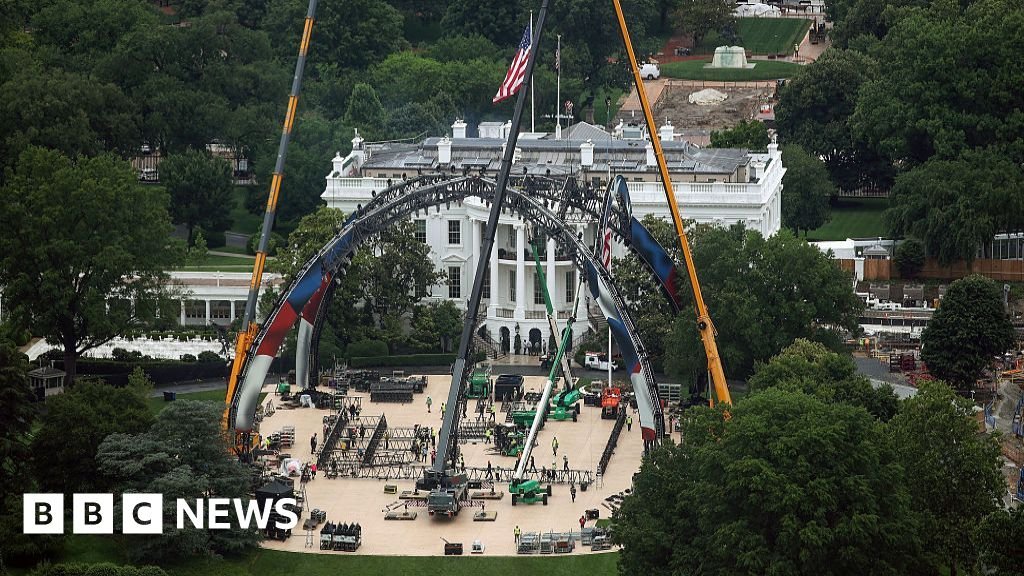 White House erects UFC cage ahead of US 250th anniversary celebrationsWorkers were seen assembling domed arches and a staging area on the South Lawn in preparation for next month's event.4 hrs agoUS & Canada White House erects UFC cage ahead of US 250th anniversary celebrationsWorkers were seen assembling domed arches and a staging area on the South Lawn in preparation for next month's event.4 hrs agoUS & Canada