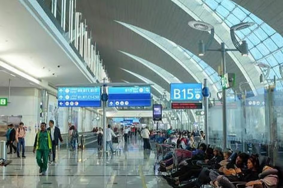 Travelling for Eid Al Adha break? Experts list 9 items to pack for your safety Travelling for Eid Al Adha break? Experts list 9 items to pack for your safety