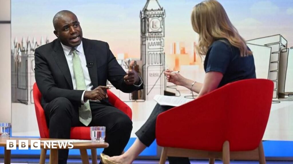 LIVEDavid Lammy says he told JD Vance his Henry Nowak comments were 'wrong' Reform's Zia Yusuf tells Sunday with Laura Kuenssberg the murder proves UK police are "institutionally racist", while Conservative shadow energy secretary Claire Coutinho calls for a rapid review of the case.