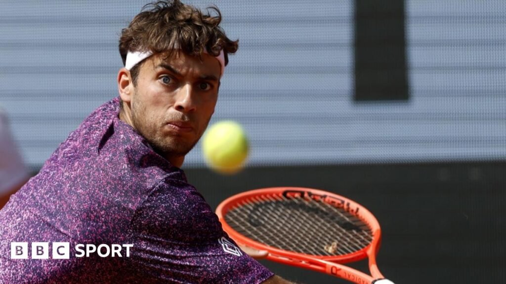 LIVEFrench Open final: Zverev leads Cobolli by break in first set - listen & followItaly's Flavio Cobolli faces title favourite and second seed Alexander Zverev in the French Open final as both men seek a first Grand Slam trophy - follow live.