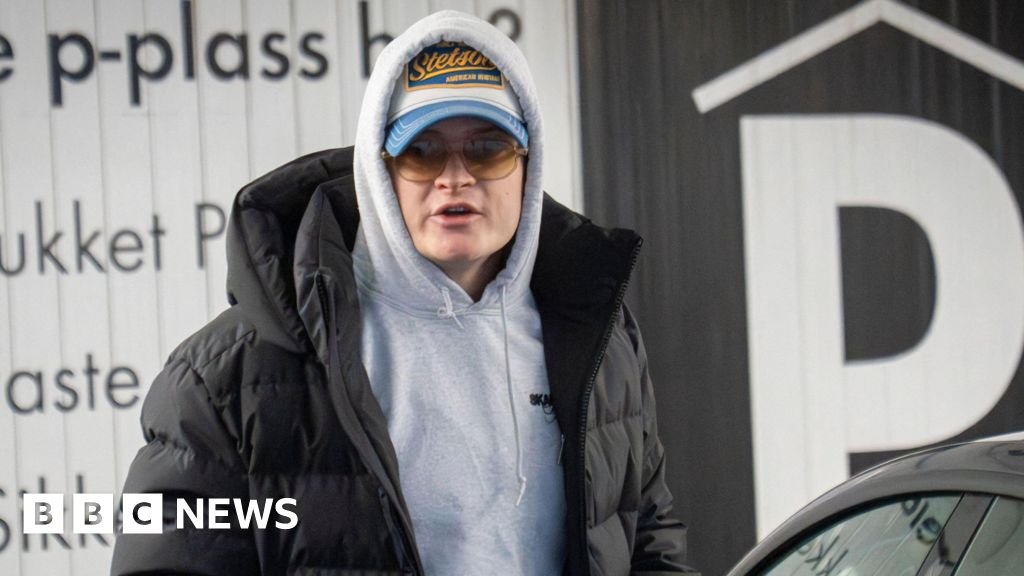 Norway crown princess's son to stay in custody before rape verdict, says courtThr ruling overturns a lower court's decision on Monday ordering the release of the crown princess's 29-year-old son.3 hrs agoEurope Norway crown princess's son to stay in custody before rape verdict, says courtThr ruling overturns a lower court's decision on Monday ordering the release of the crown princess's 29-year-old son.3 hrs agoEurope