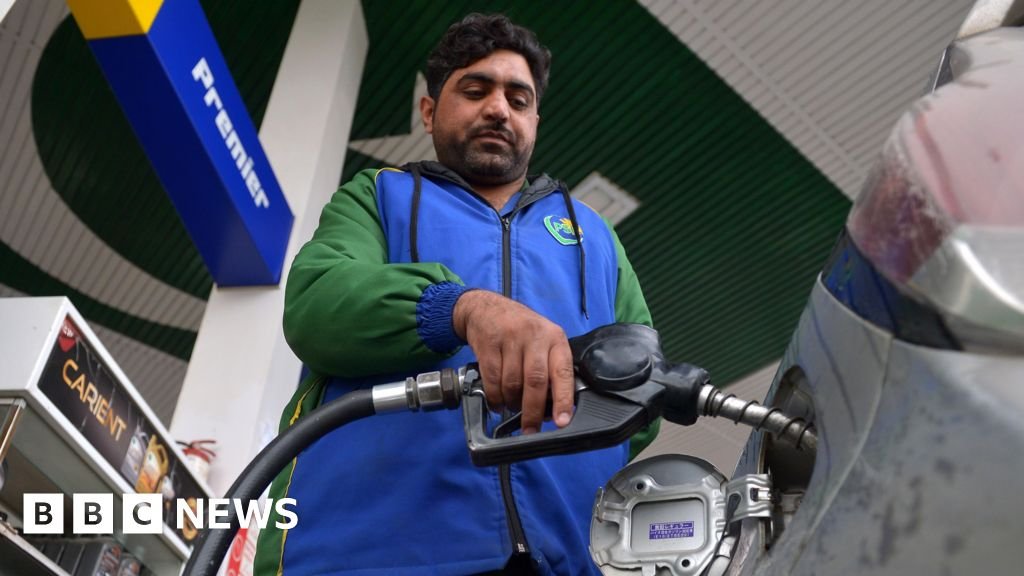 Oil prices slide after Pakistan announces deal between US and Iran Under the agreement, the key Strait of Hormuz waterway will be reopened, US President Donald Trump said.44 mins agoBusiness Oil prices slide after Pakistan announces deal between US and Iran Under the agreement, the key Strait of Hormuz waterway will be reopened, US President Donald Trump said.44 mins agoBusiness