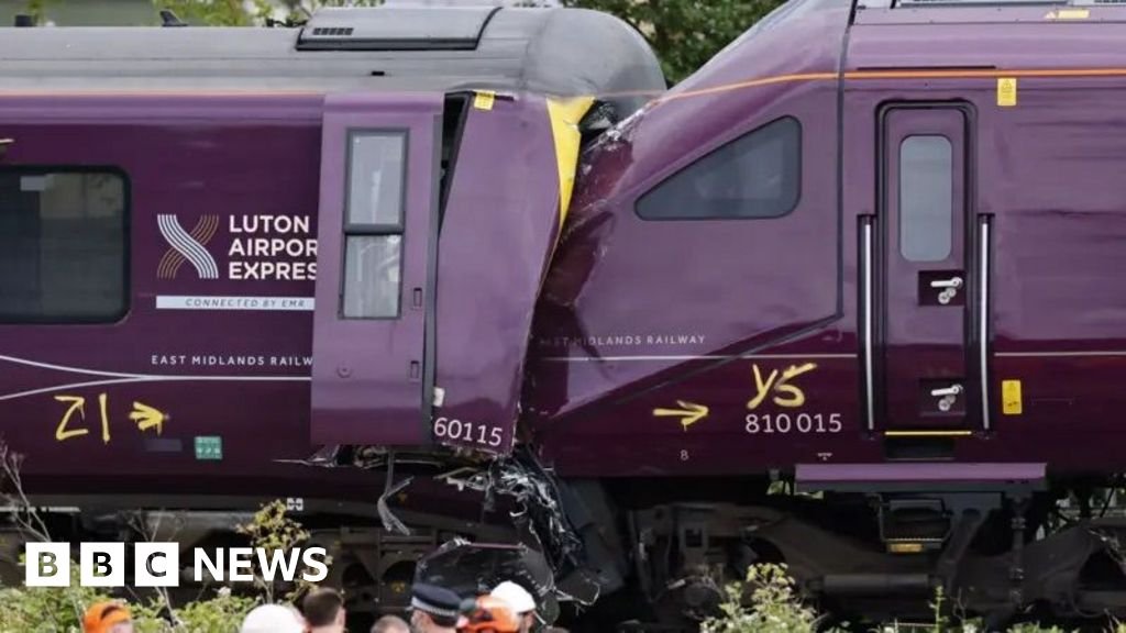 Nine people in critical condition after UK train crashBritish Transport Police says the collision, which killed a train driver, is being investigated. 4 hrs agoEngland Nine people in critical condition after UK train crashBritish Transport Police says the collision, which killed a train driver, is being investigated. 4 hrs agoEngland