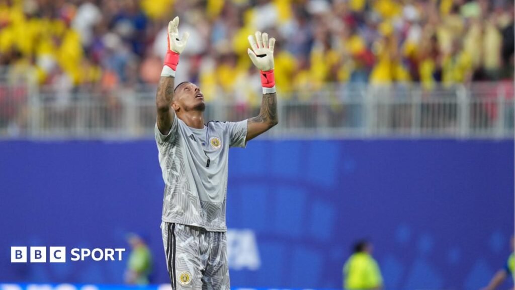 Curacao earn first World Cup point as inspired Room keeps Ecuador outCuracao win their first-ever World Cup point as goalkeeper Eloy Room earns them a draw with Ecuador.