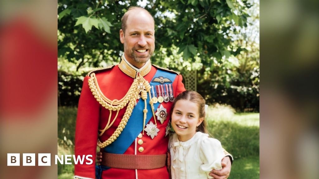 William marks 44th birthday as royals celebrate Father's DayThe Princess of Wales and the couple's children share message for "the best papa in the world".3 hrs agoUK William marks 44th birthday as royals celebrate Father's DayThe Princess of Wales and the couple's children share message for "the best papa in the world".3 hrs agoUK