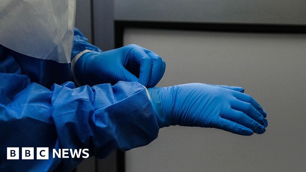 France confirms first Ebola caseMore than 260 people in the Democratic Republic of Congo are known to have died during the current outbreak.7 mins agoWorld France confirms first Ebola caseMore than 260 people in the Democratic Republic of Congo are known to have died during the current outbreak.7 mins agoWorld