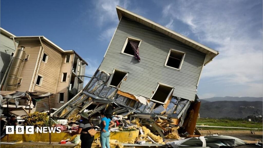 LIVERescue efforts continue in Venezuela after deadly earthquakes kill at least 920 peopleMore than 3,300 people are injured and many have been reported missing after two powerful quakes rocked the country on Wednesday.