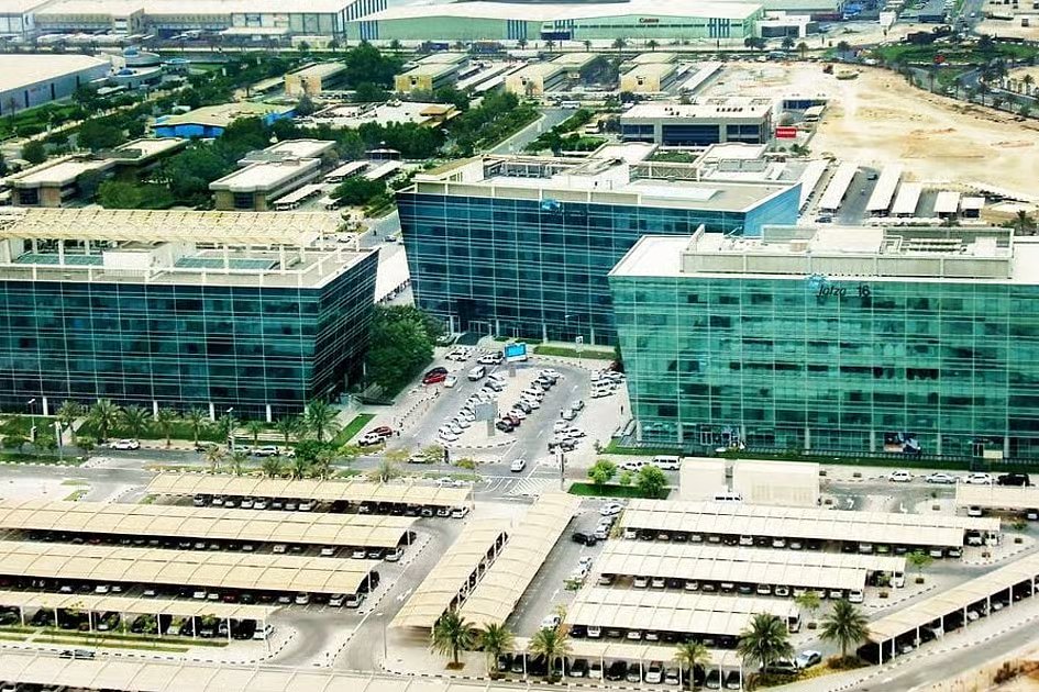 Dubai set for big warehouse space boost as logistics boom gathers pace Dubai set for big warehouse space boost as logistics boom gathers pace