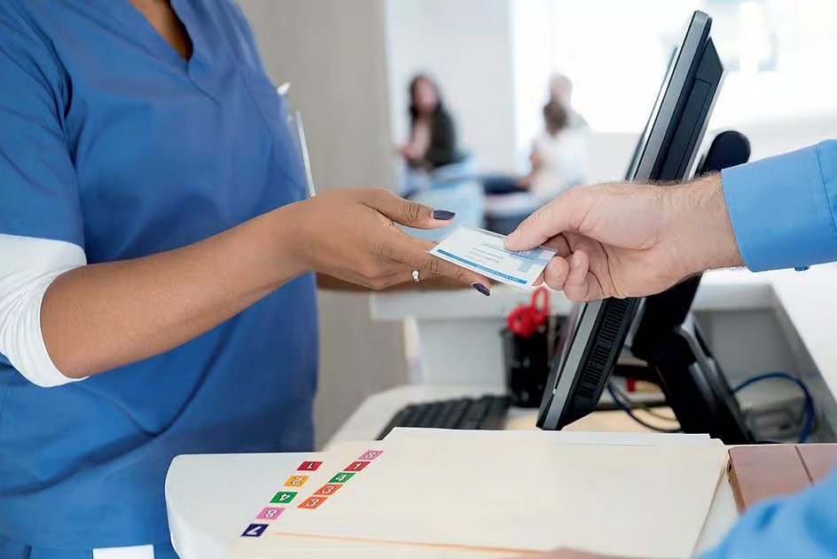 Dubai to develop smart medical visa for patients travelling for treatment Dubai to develop smart medical visa for patients travelling for treatment