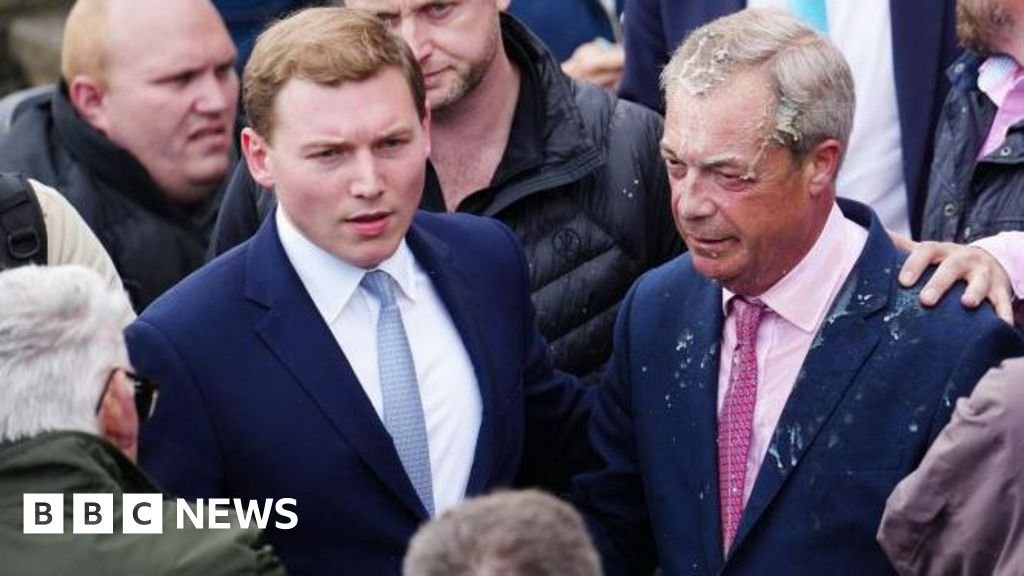 Reform denies rules broken by Farage after reports benefits from ally were not declaredThe Sunday Times says the Reform UK leader failed to register the support supplied by a man who had been convicted of fraud in the US.1 hr agoPolitics