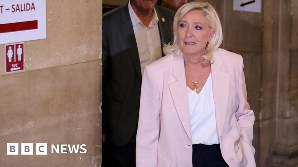 Marine Le Pen to run for French presidency and appeal conviction in top courtThe hard-right National Rally leader has ended months of speculation, after a court ruled she could run but would have to wear a tag for a year.2 hrs agoEurope Marine Le Pen to run for French presidency and appeal conviction in top courtThe hard-right National Rally leader has ended months of speculation, after a court ruled she could run but would have to wear a tag for a year.2 hrs agoEurope