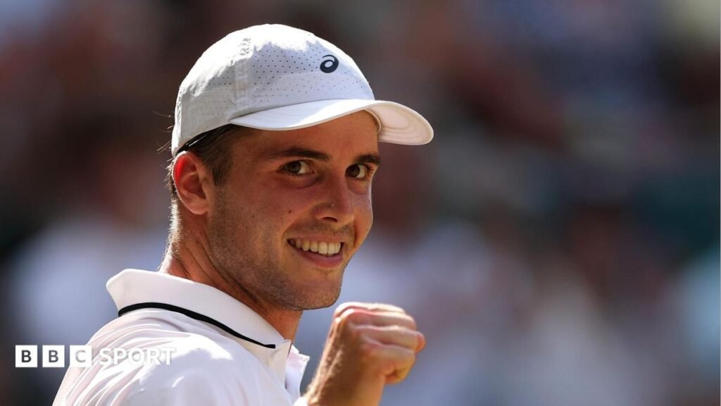 To Wimbledon and back - Fery's voyage to Centre Court spotlightArthur Fery learned how to play tennis about a mile away from Wimbledon's Centre Court - now he's one win from the SW19 final.4 hrs agoTennis