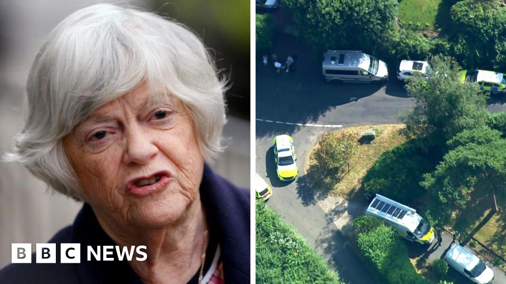 Man arrested on suspicion of murder after death of Ann WiddecombeThere was initially no suggestion of suspicious circumstances when her death was announced on Friday morning. 4 hrs agoUK Man arrested on suspicion of murder after death of Ann WiddecombeThere was initially no suggestion of suspicious circumstances when her death was announced on Friday morning. 4 hrs agoUK
