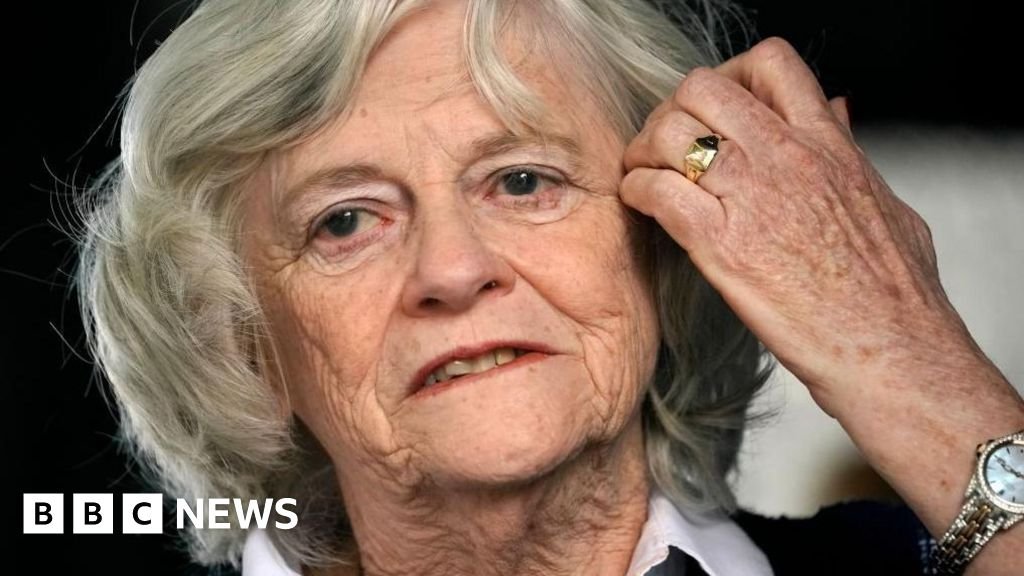 Police say Ann Widdecombe killed in 'targeted attack' as motive investigatedCounter terror police say they have obtained a warrant to hold a 28-year-old suspect for up to seven days.4 hrs agoEngland Police say Ann Widdecombe killed in 'targeted attack' as motive investigatedCounter terror police say they have obtained a warrant to hold a 28-year-old suspect for up to seven days.4 hrs agoEngland