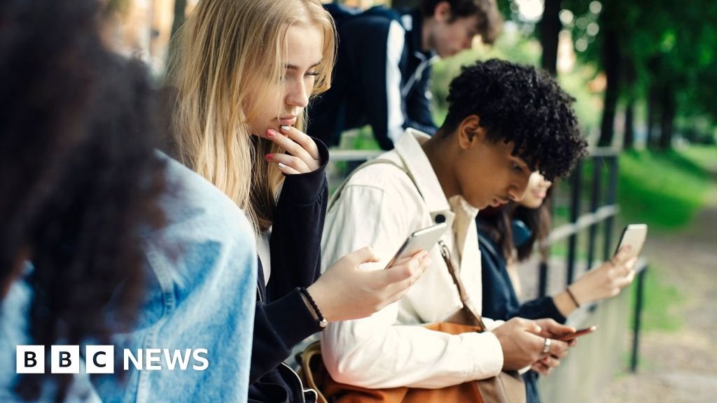 Midnight social media curfew proposed for UK teens aged 16 and 17The government says it will improve teenagers' lives but campaigners call it a "missed opportunity".19 mins ago Midnight social media curfew proposed for UK teens aged 16 and 17The government says it will improve teenagers' lives but campaigners call it a "missed opportunity".19 mins ago