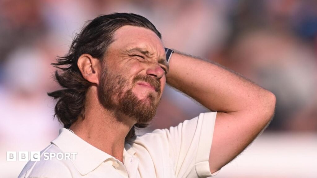 Fleetwood still dreaming as Burns leads an open OpenLocal favourite Tommy Fleetwood is five shots behind Open leader Sam Burns after two late bogeys threaten to crush his Birkdale dreams.3 hrs agoGolf Fleetwood still dreaming as Burns leads an open OpenLocal favourite Tommy Fleetwood is five shots behind Open leader Sam Burns after two late bogeys threaten to crush his Birkdale dreams.3 hrs agoGolf