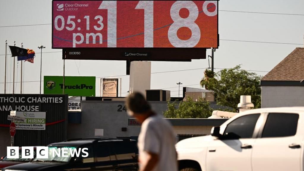 What this desert city can teach the world about tackling heat deathsMaricopa County in Arizona has some of the hottest temperatures, but it has reduced the number of heat-related deaths.1 day agoUS & Canada What this desert city can teach the world about tackling heat deathsMaricopa County in Arizona has some of the hottest temperatures, but it has reduced the number of heat-related deaths.1 day agoUS & Canada