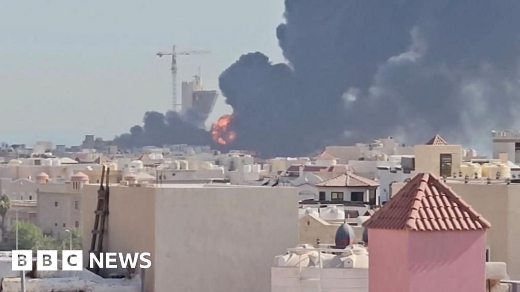 US and Iran trade fire after two US soldiers killed in JordanKuwait says an electricity and water plant is on fire after the second such attack in two days. Iran says US strikes hit an under-construction nuclear power plant.1 hr agoWorld US and Iran trade fire after two US soldiers killed in JordanKuwait says an electricity and water plant is on fire after the second such attack in two days. Iran says US strikes hit an under-construction nuclear power plant.1 hr agoWorld