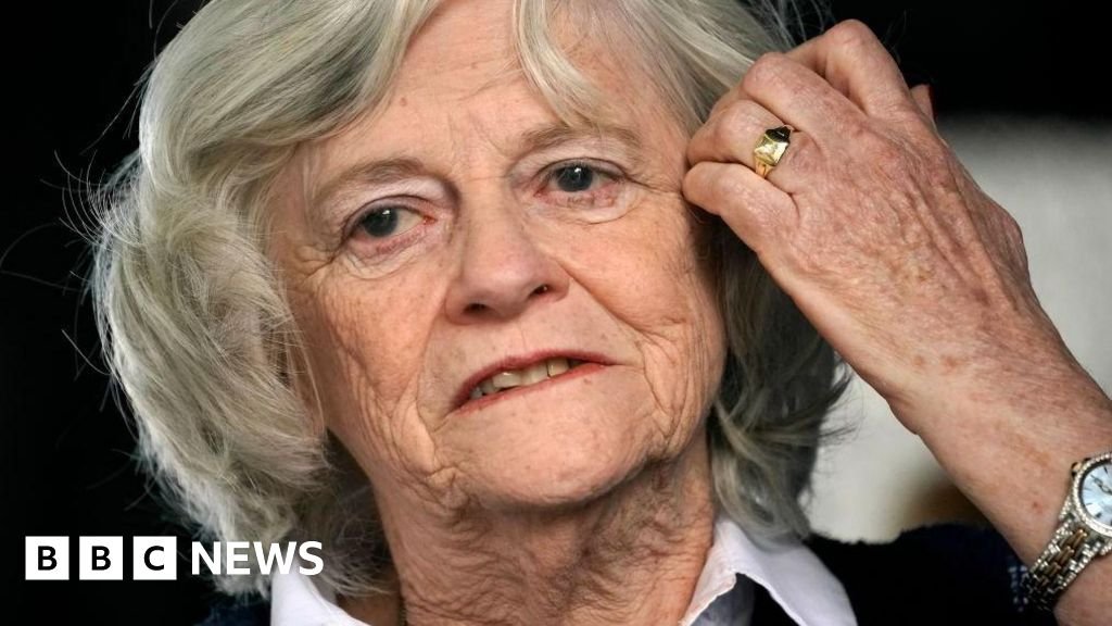 Cause of former UK MP Ann Widdecombe's death not yet established, inquest hearsThe 78-year-old was found with "visible injuries" at her home in Devon on 9 July.3 hrs agoUK Cause of former UK MP Ann Widdecombe's death not yet established, inquest hearsThe 78-year-old was found with "visible injuries" at her home in Devon on 9 July.3 hrs agoUK