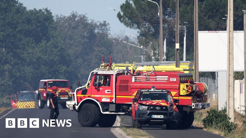 Two French firefighters die tackling blaze near Bordeaux airportThe blaze close to the parking lots at Bordeaux-Mérignac Airport is said to have originated from a brush fire.2 hrs agoEurope Two French firefighters die tackling blaze near Bordeaux airportThe blaze close to the parking lots at Bordeaux-Mérignac Airport is said to have originated from a brush fire.2 hrs agoEurope