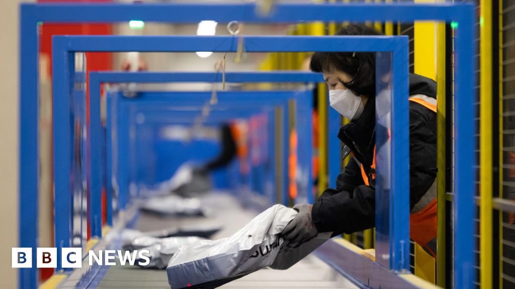 'It eats away at my body': The human cost of S Korea's ultra-convenient overnight deliveriesNight-time deliveries are ubiquitous in hyper-connected Korea, stirring a debate about working conditions. 30 mins agoAsia 'It eats away at my body': The human cost of S Korea's ultra-convenient overnight deliveriesNight-time deliveries are ubiquitous in hyper-connected Korea, stirring a debate about working conditions. 30 mins agoAsia