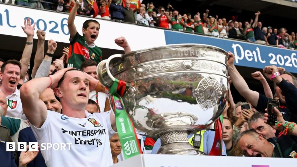 Lifting the 'Mayo curse' - what it meant to end 75 years of All-Ireland hurtAfter Mayo ended their 75-year wait to win the All-Ireland, what does it mean to finally end the 'Mayo curse'?.4 hrs agoGaelic Games